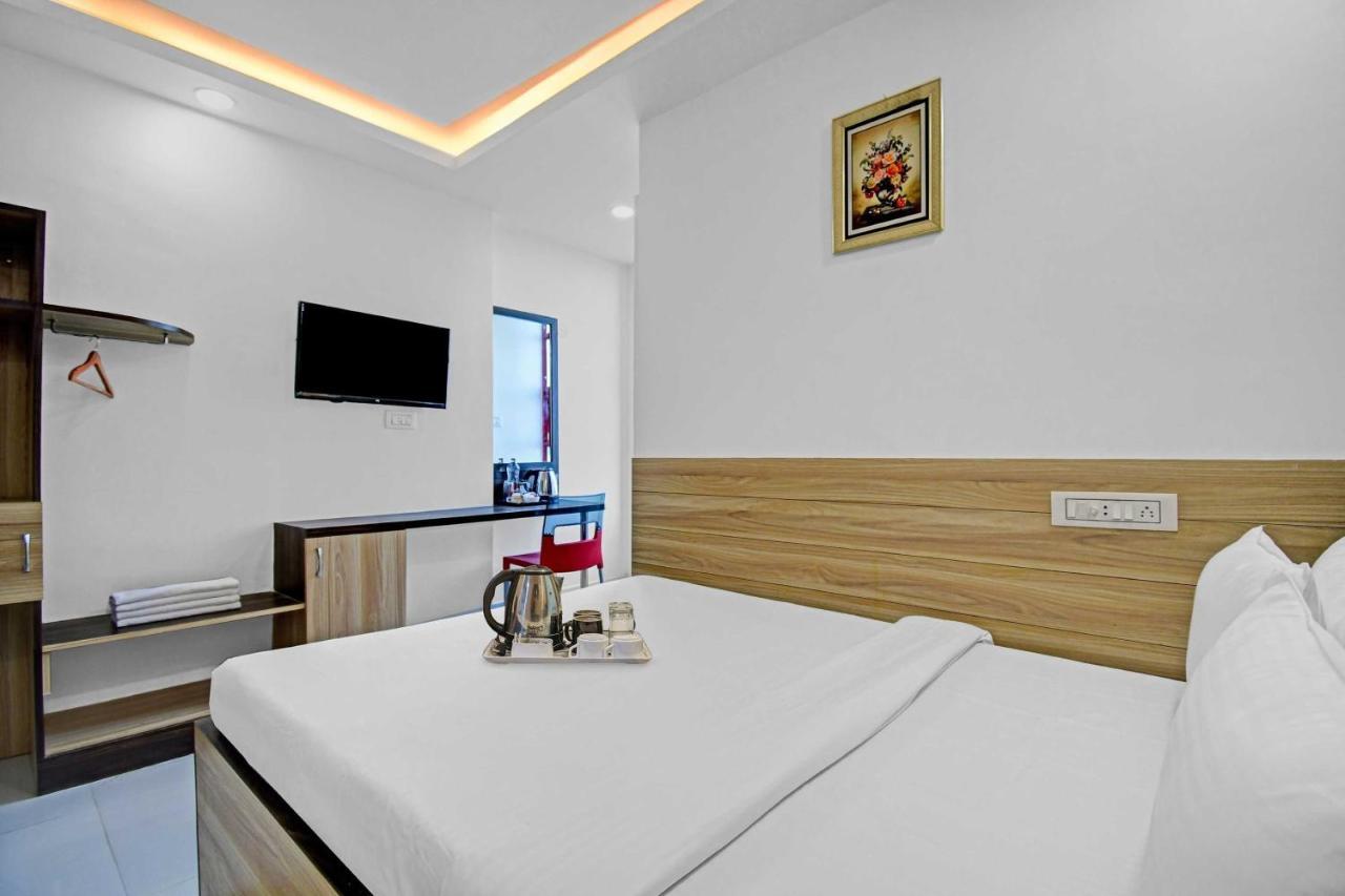 Oyo Townhouse 779 Gods County Hotel Tarapith Exterior photo