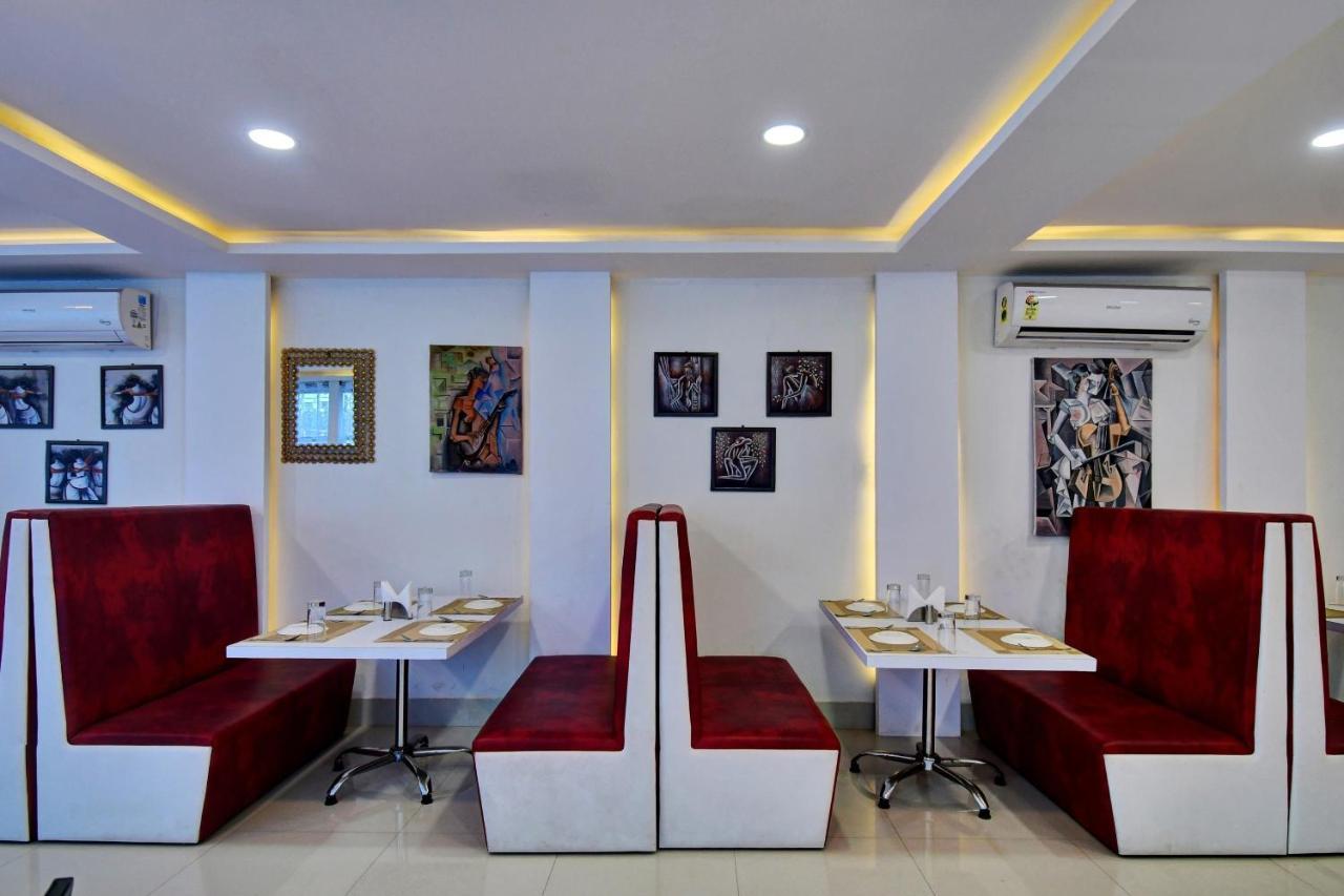 Oyo Townhouse 779 Gods County Hotel Tarapith Exterior photo
