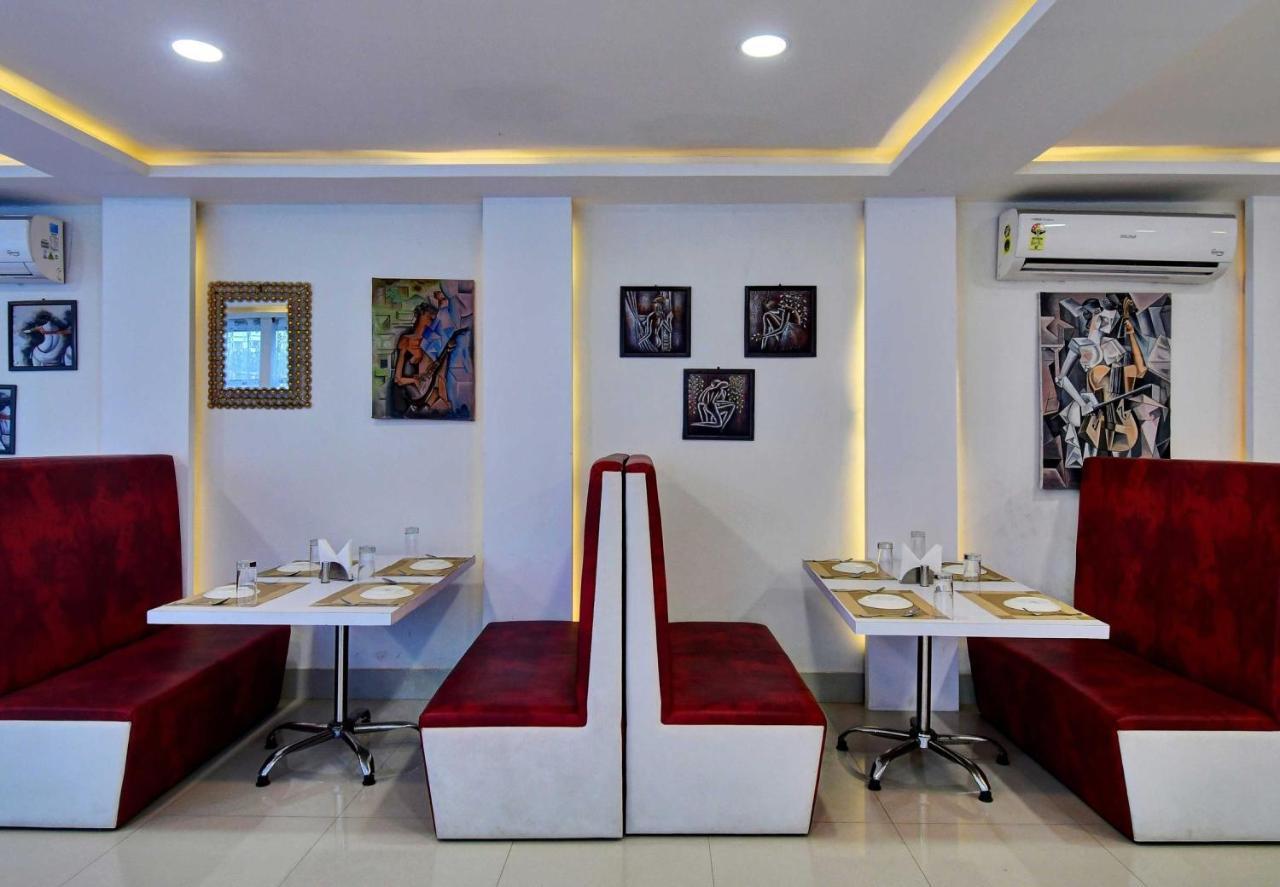 Oyo Townhouse 779 Gods County Hotel Tarapith Exterior photo